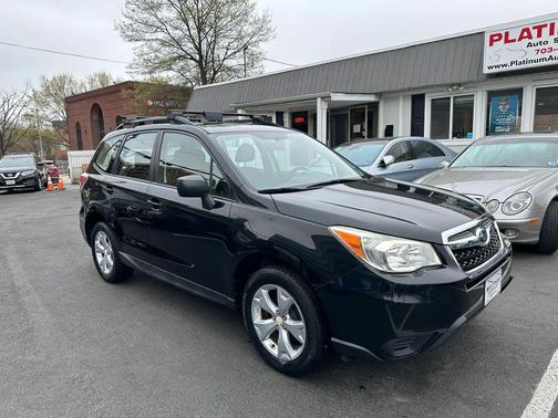 Crystal Black Silica 2015 Subaru Forester 2.5i