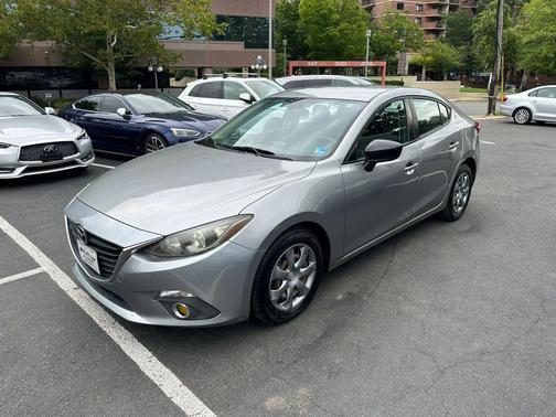 Liquid Silver Metallic 2015 Mazda Mazda3 i SV