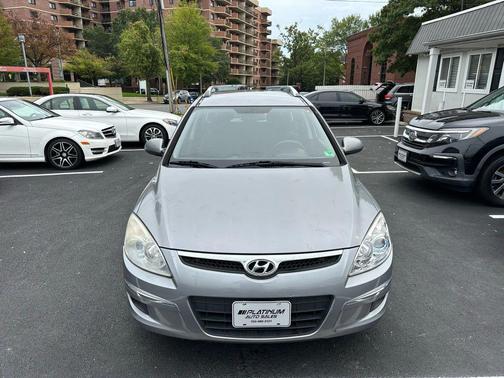 2011 Hyundai Elantra Touring 