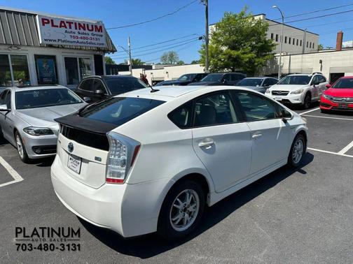 Classic Silver Metallic 2010 Toyota Prius II