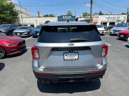 Iconic Silver Metallic 2021 Ford Explorer ST