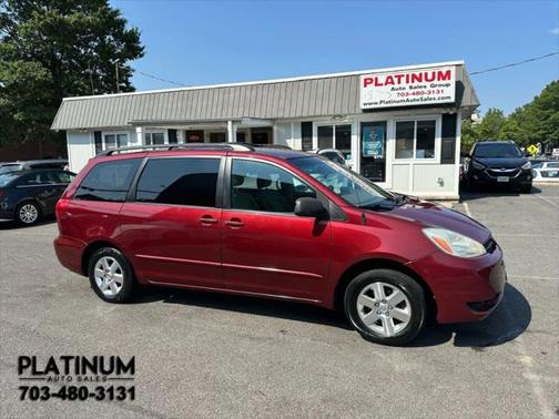 2004 Toyota Sienna CE