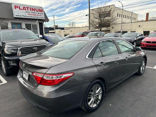 2017 Toyota Camry SE
