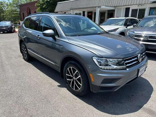 2021 Volkswagen Tiguan 2.0T SE R-Line Black