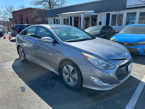 2015 Hyundai SONATA Hybrid Limited