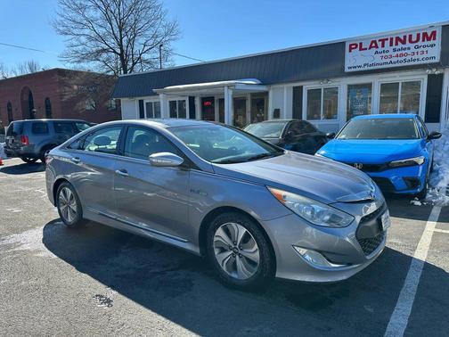 2015 Hyundai SONATA Hybrid Limited