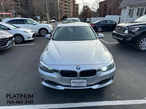 2014 BMW 328 328i xDrive Sedan 4D