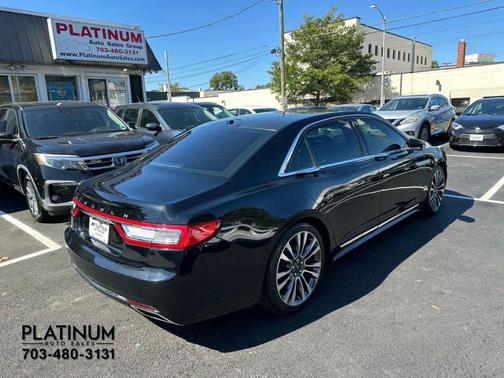2017 Lincoln Continental Select Sedan 4D