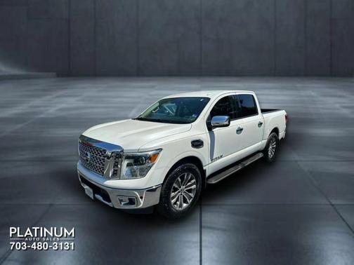 Pearl White 2017 Nissan Titan SL