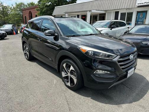2016 Hyundai TUCSON Sport
