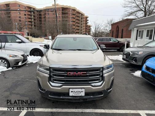 2022 GMC Acadia AWD AT4