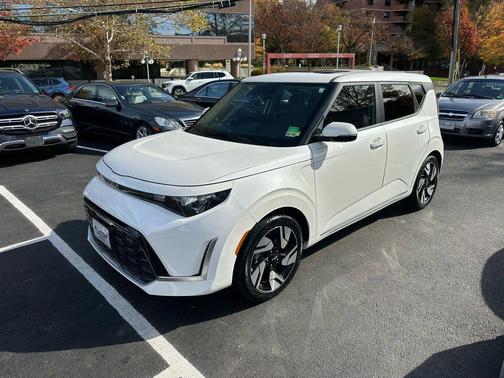 2023 Kia Soul GT-Line