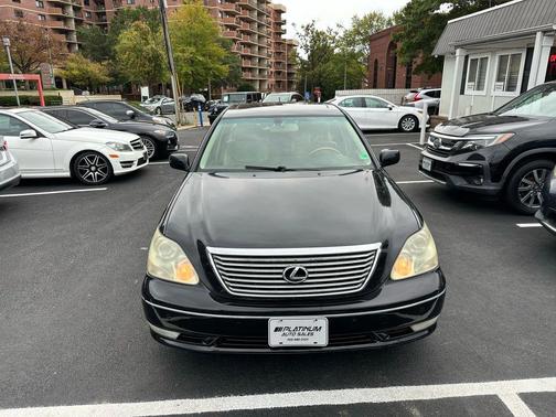 2004 Lexus LS 430 Base