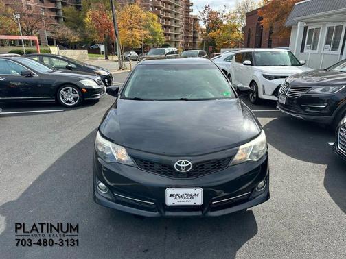 2014 Toyota Camry SE