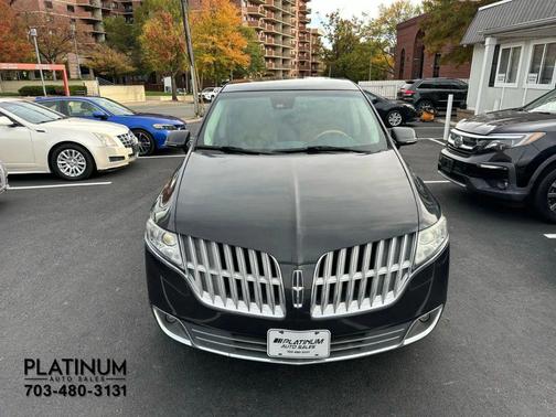 2010 Lincoln MKT Sport Utility 4D