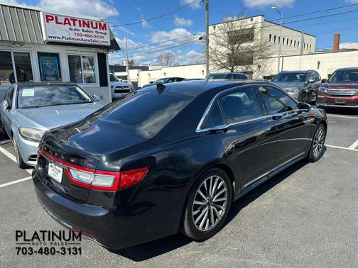 2019 Lincoln Continental Select