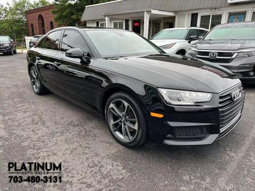 2019 Audi A4 Titanium Premium Sedan 4D