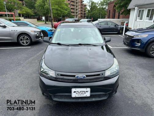 Ebony 2011 Ford Focus SES