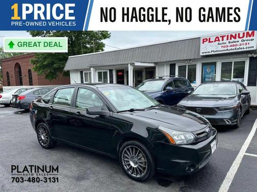 Ebony 2011 Ford Focus SES