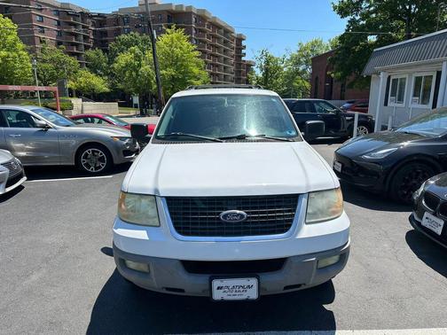 Oxford White Clearcoat 2003 Ford Expedition XLT