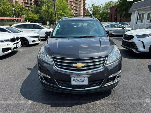 2017 Chevrolet Traverse LT Sport Utility 4D