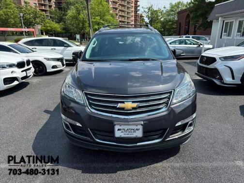 2017 Chevrolet Traverse LT Sport Utility 4D