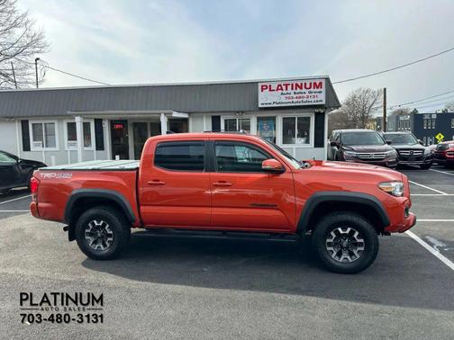 2017 Toyota Tacoma SR5