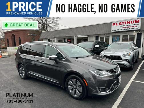 2018 Chrysler Pacifica Hybrid Limited