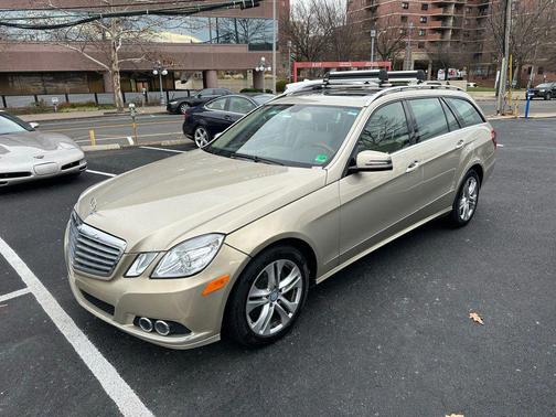 2011 Mercedes-Benz E-Class E 350 4MATIC Wagon 4D