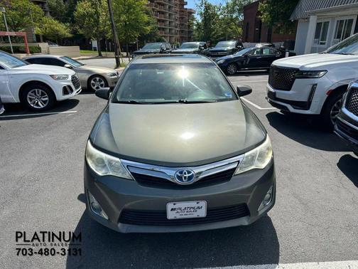 Gray 2012 Toyota Camry Hybrid XLE