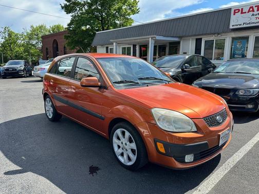 Orange 2009 Kia Rio SX