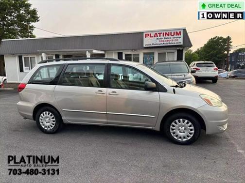 2004 Toyota Sienna CE