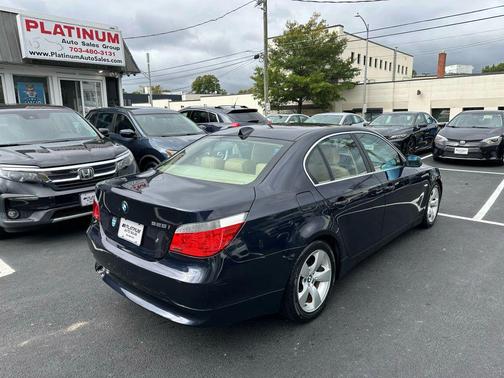 2007 BMW 525 i