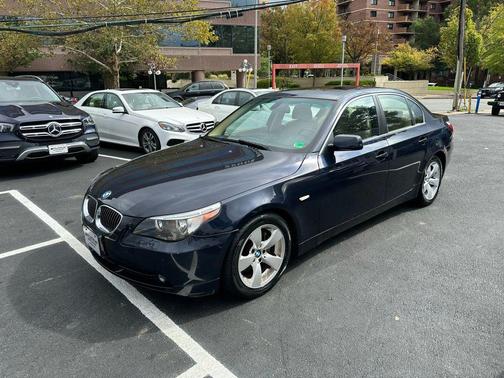 2007 BMW 525 i