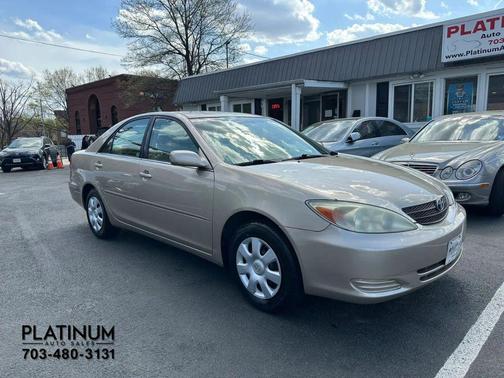 2004 Toyota Camry LE