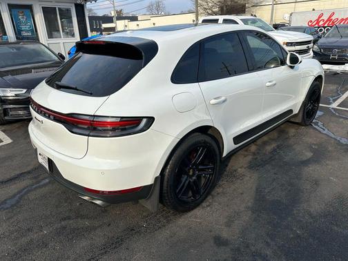 2020 Porsche Macan S