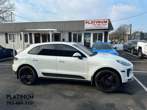 2020 Porsche Macan S