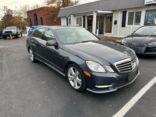 2013 Mercedes-Benz E-Class E 350 4MATIC Sedan 4D
