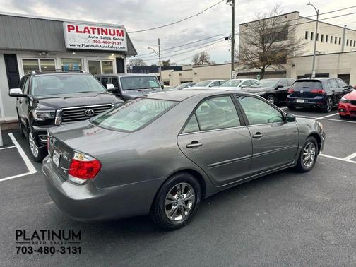 2005 Toyota Camry XLE V6