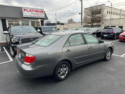 2005 Toyota Camry XLE V6