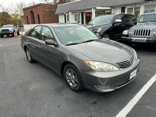 2005 Toyota Camry XLE V6