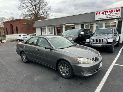 2005 Toyota Camry XLE V6