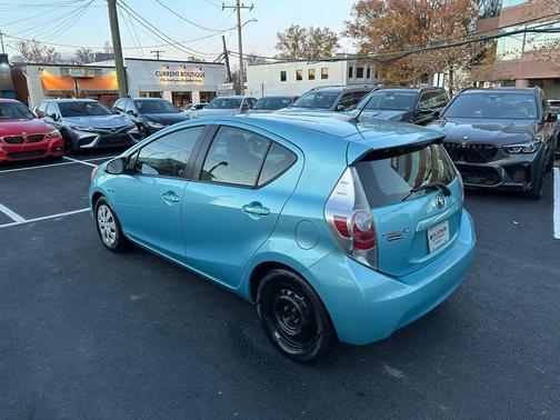2013 Toyota Prius c Three