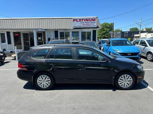 Black Uni 2012 Volkswagen Jetta SportWagen S