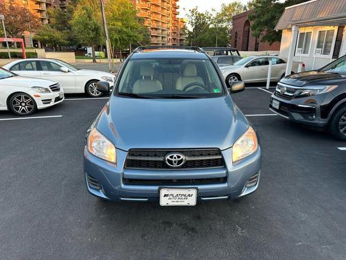 2009 Toyota RAV4 Sport