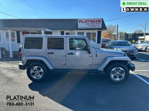2016 Jeep Wrangler Unlimited Sahara