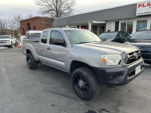2014 Toyota Tacoma Base