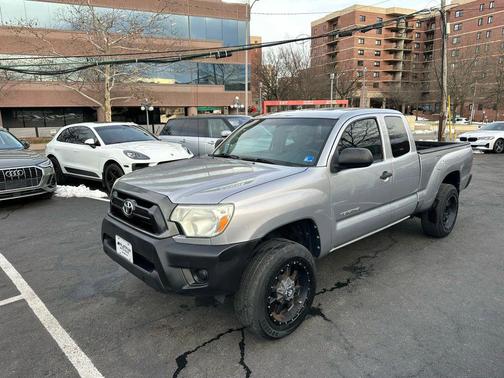 2014 Toyota Tacoma Base