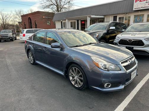 2013 Subaru Legacy Sport