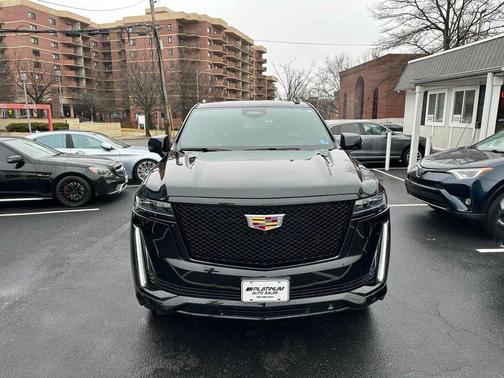 2024 Cadillac Escalade Sport